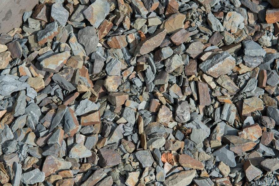 Bruchmaterial/Schotter 5 - Gebrochenes Steinmaterial