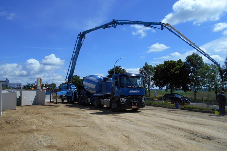 camion + pompe à béton - Parc de machines